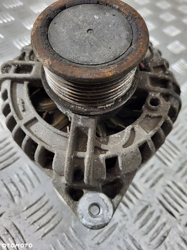 Toyota Hilux VII 3.0 D4D Alternator - 6