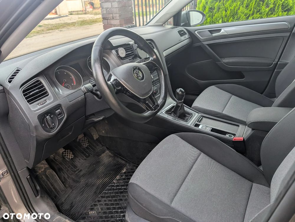 Volkswagen Golf 1.6 TDI BlueMot Trendline - 12