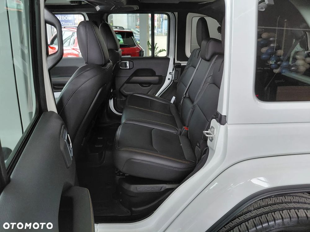 Jeep Wrangler Unlimited 2.0 Turbo PHEV 4xe Sahara - 6