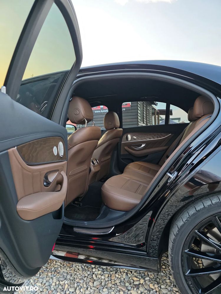 Mercedes-Benz E AMG 53 4Matic+ T AMG Speedshift TCT-9G - 10