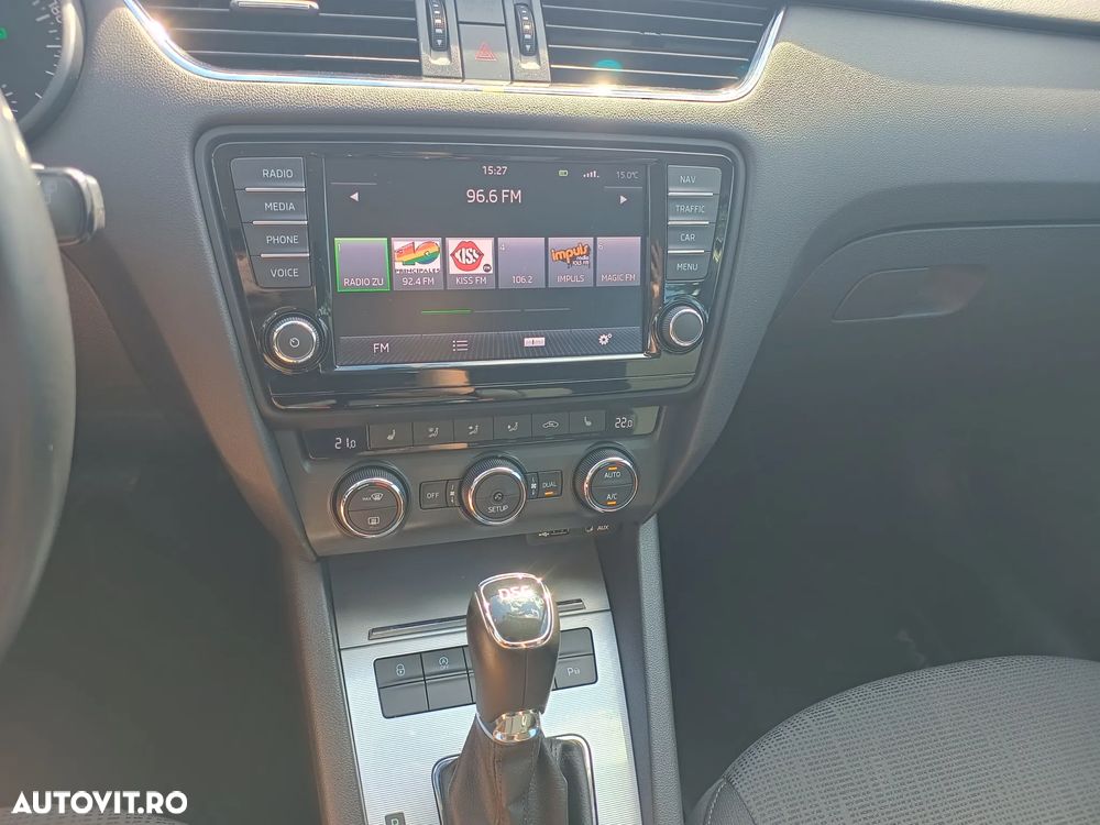 Skoda Octavia 2.0 TDI DSG Ambition - 16