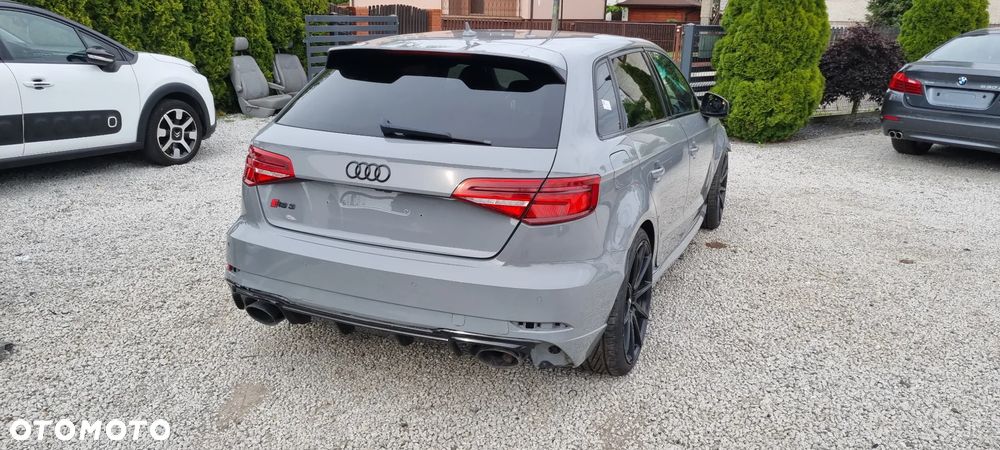 Audi RS3 Sportback S tronic - 7
