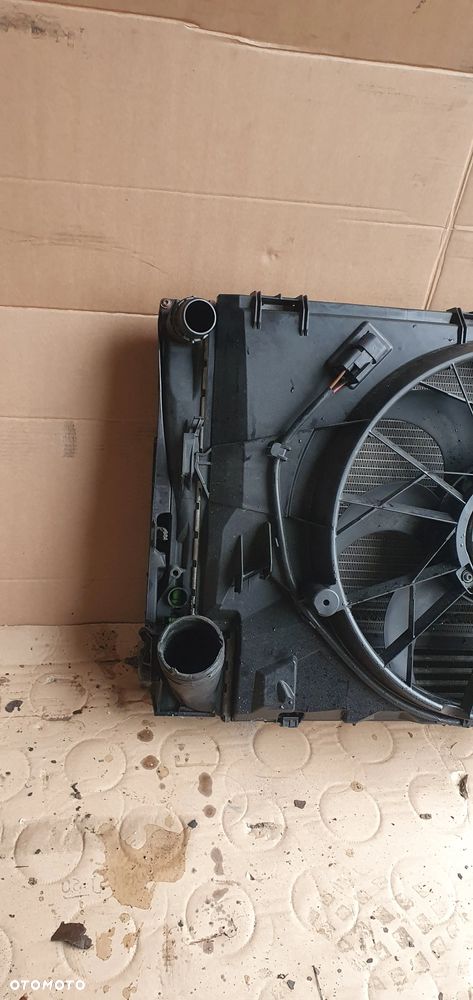 Pas przedni chłodnice wentylator BMW I E87 2.0D 7561711 7801993 - 7