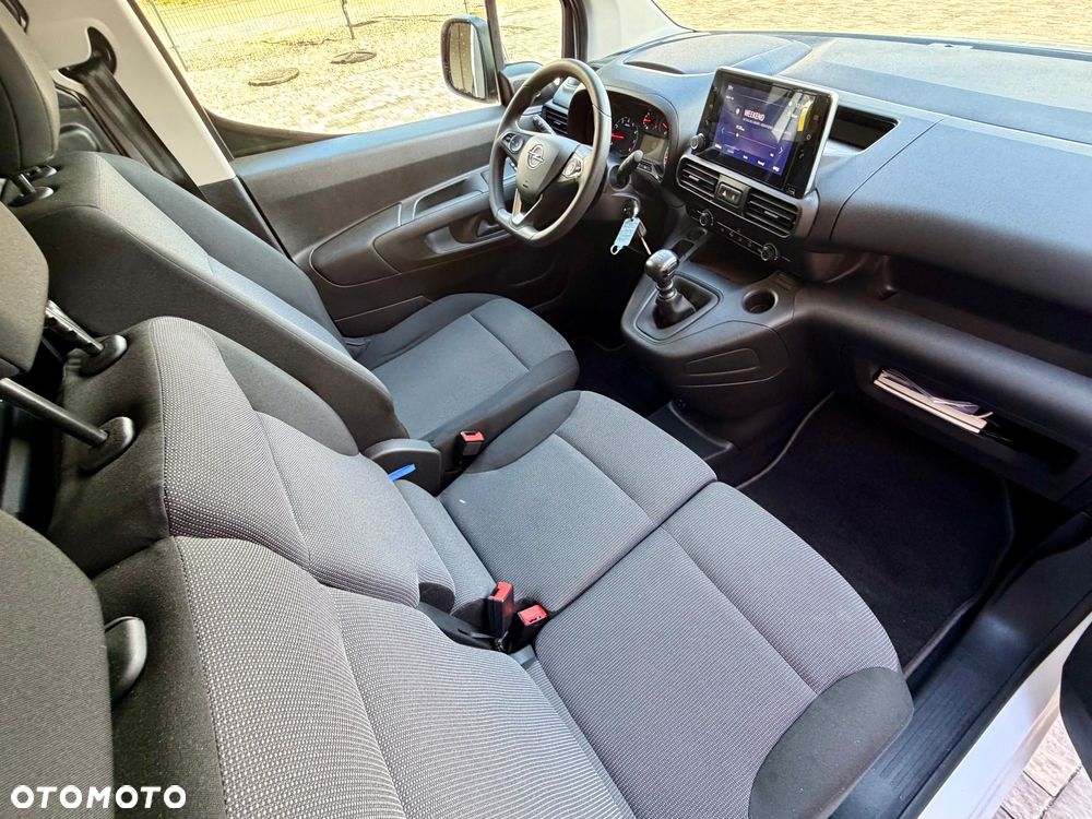 Opel Combo - 21