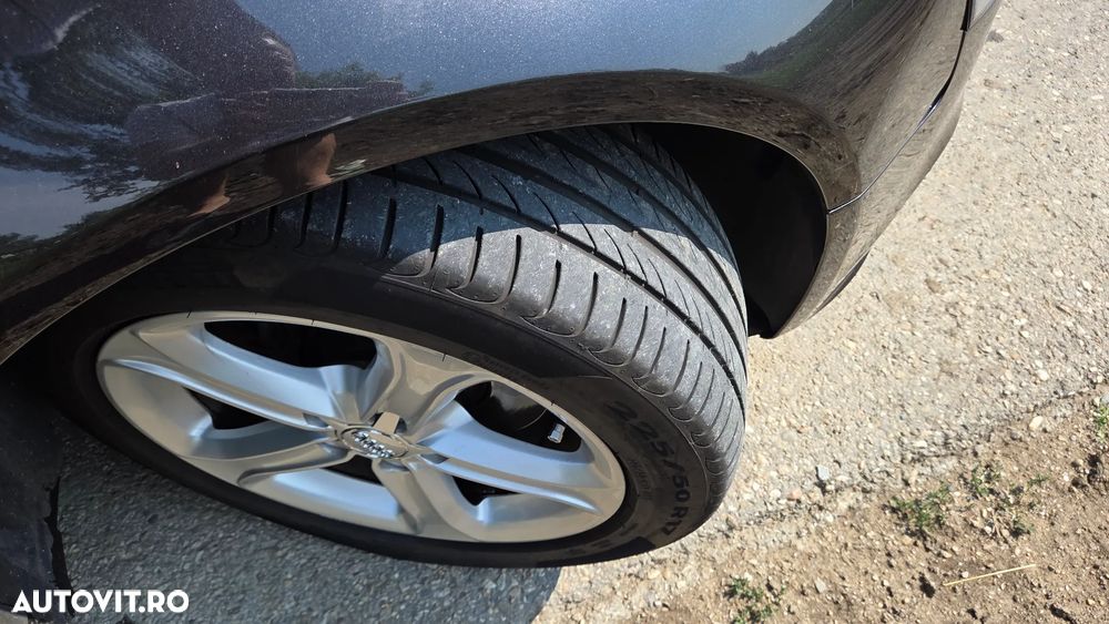 Audi A4 Avant 2.0 TDI - 6