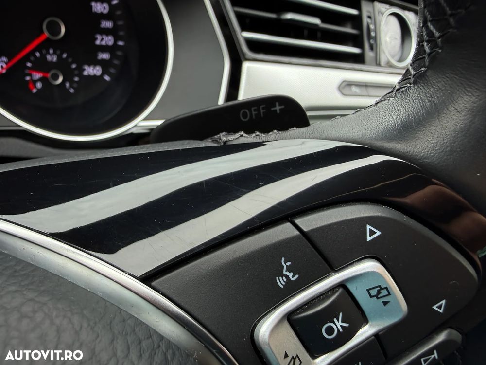 Volkswagen Passat 1.6 TDI SCR DSG Business - 16