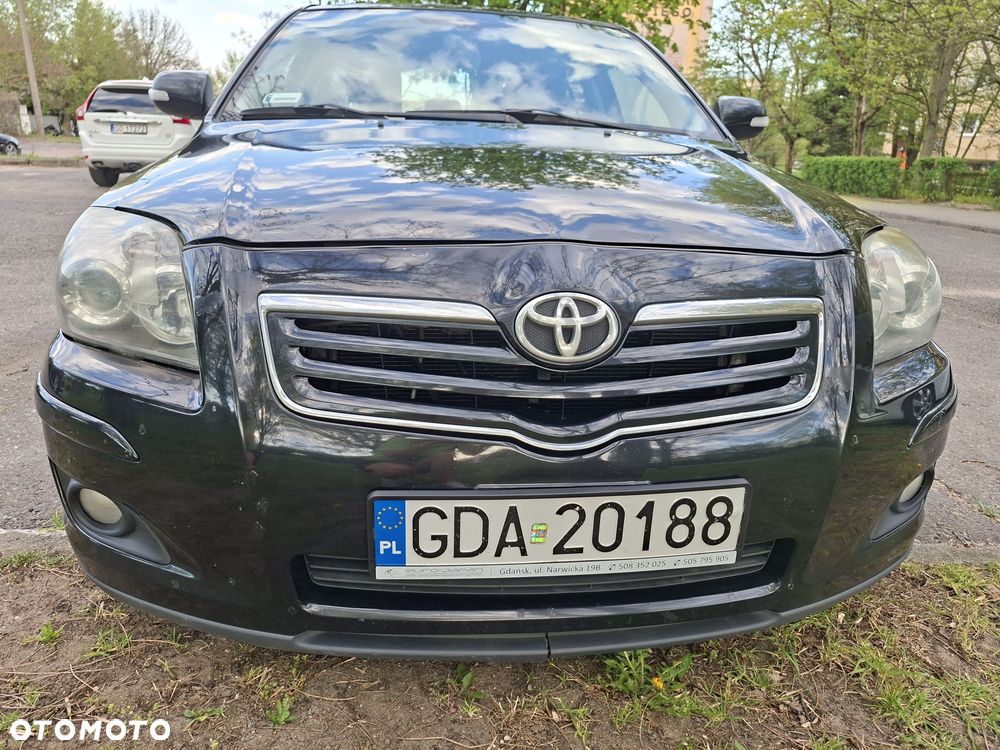 Toyota Avensis - 3