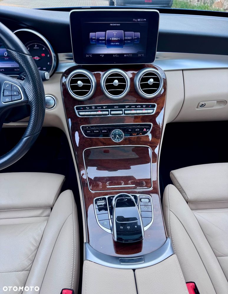 Mercedes-Benz Klasa C 250 d 4-Matic 9G-TRONIC - 20