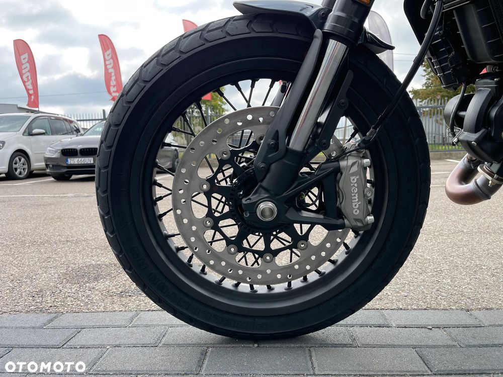 Ducati Scrambler - 12