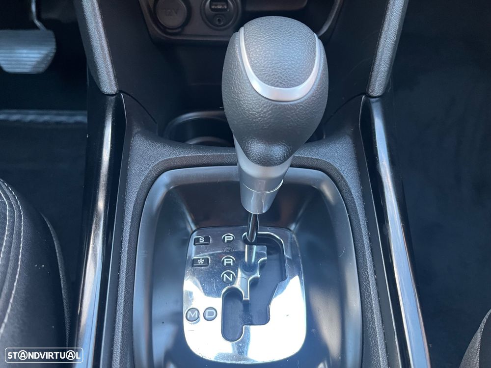 Peugeot 2008 PureTech 110 Stop&Start EAT6 Allure - 8