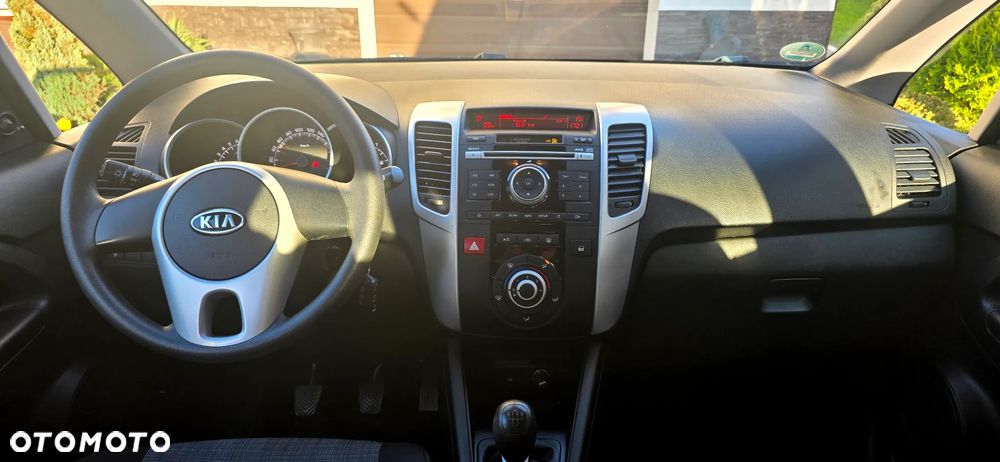 Kia Venga 1.4 CVVT Spirit - 11
