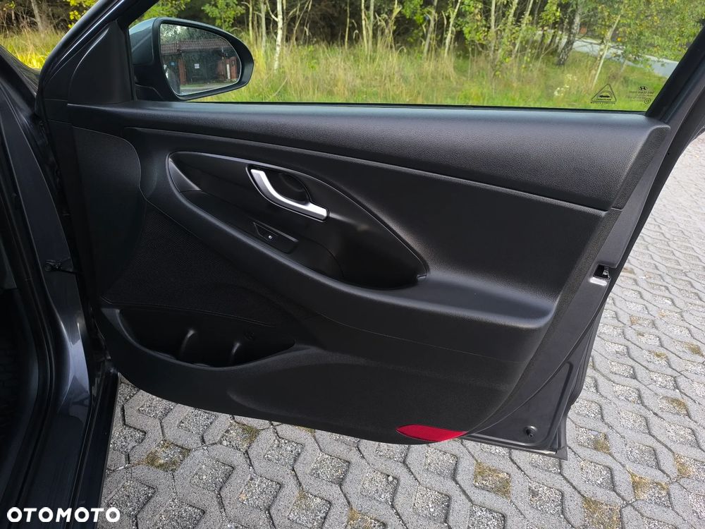 Hyundai i30 - 33