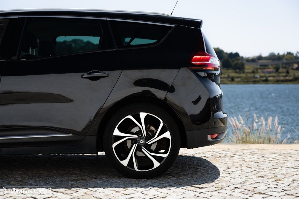 Renault Grand Scénic 1.6 dCi Bose Edition SS - 4