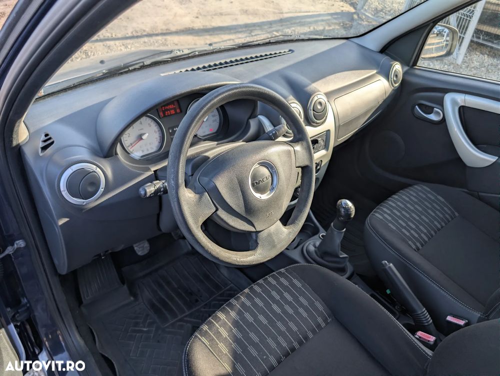 Dacia Logan 1.5 dCi Ambiance - 11