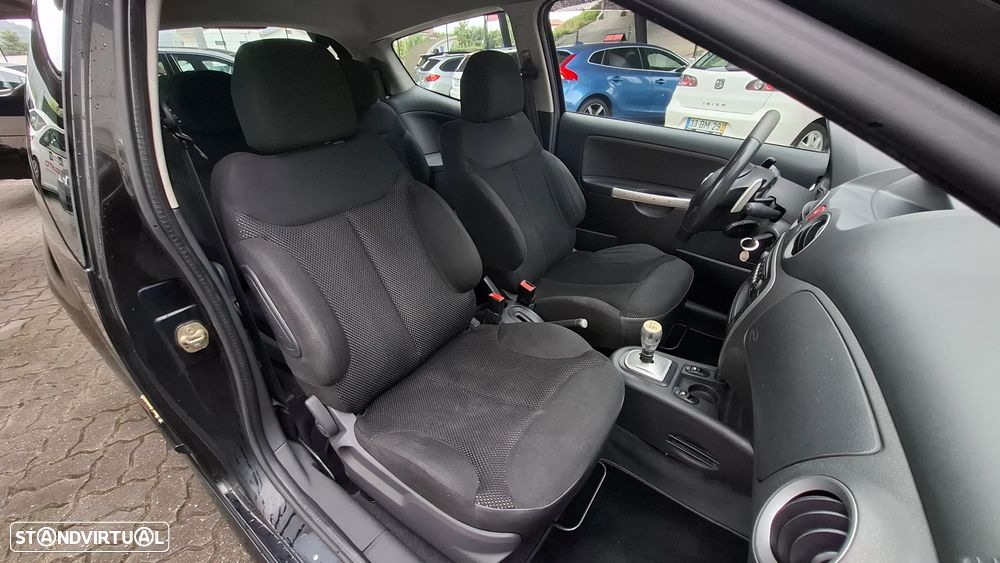 Citroën C2 1.4 HDi VTR Sensodrive - 29