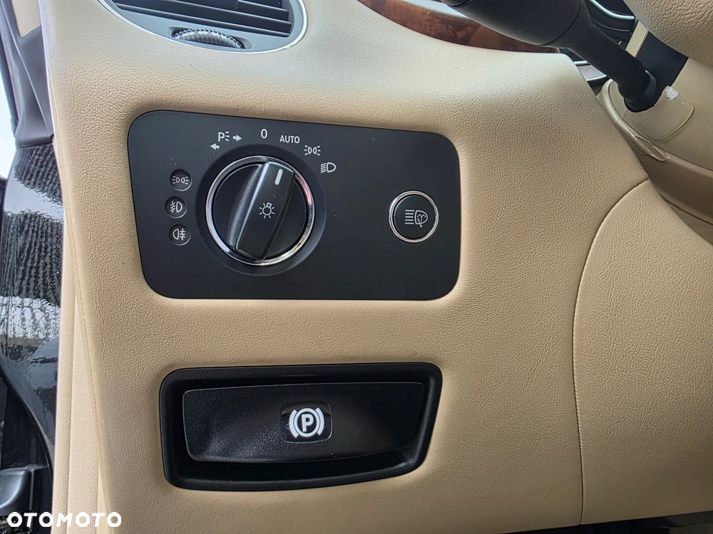 Mercedes-Benz CLS 320 CDI - 21
