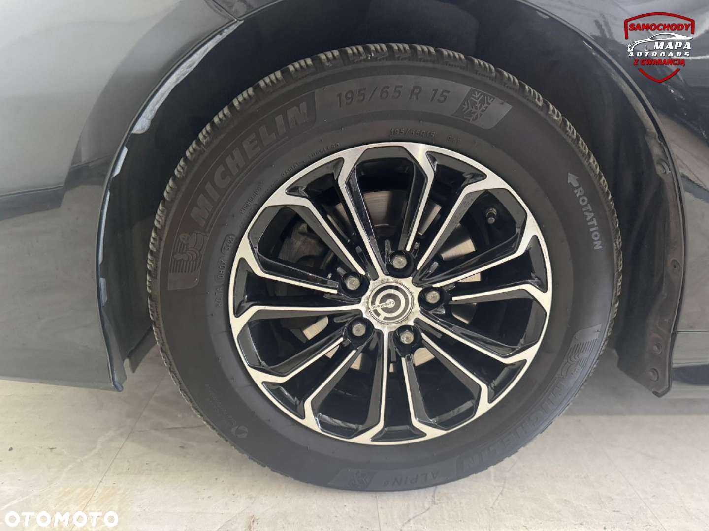 Toyota Corolla - 5