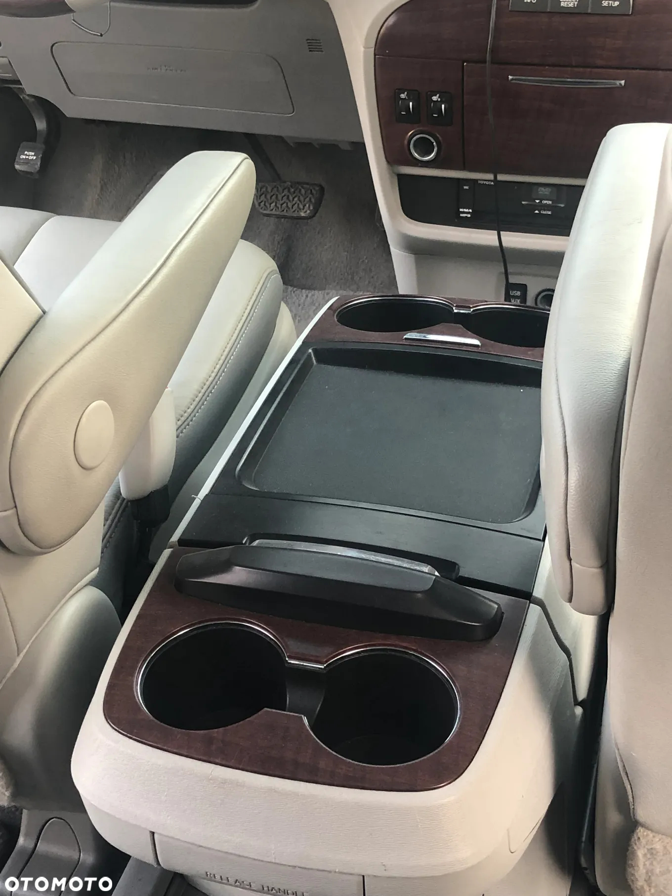 Toyota Sienna 3.5 V6 Limited AWD - 10