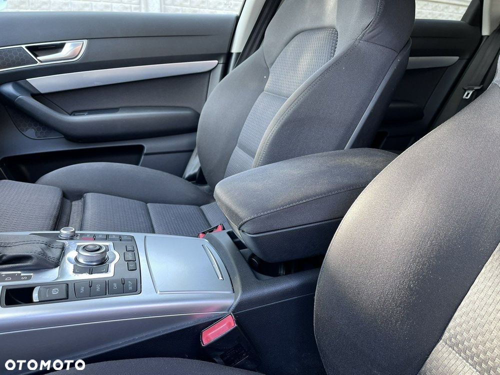 Audi A6 Avant - 32