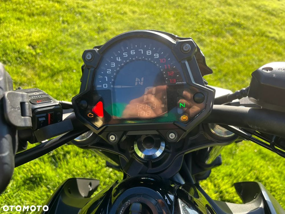 Kawasaki Z 650 - 4