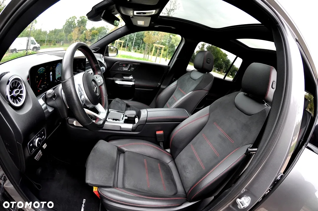 Mercedes-Benz GLB 200 d AMG Line 8G-DCT - 18