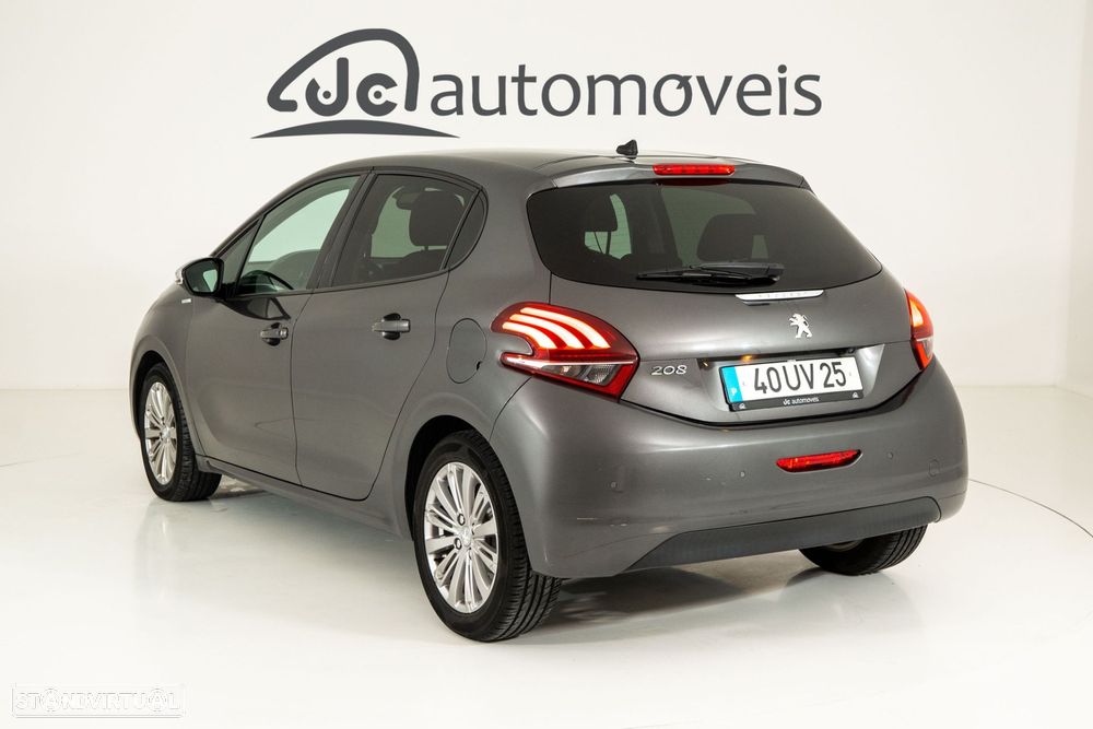 Peugeot 208 1.2 PureTech Style - 2