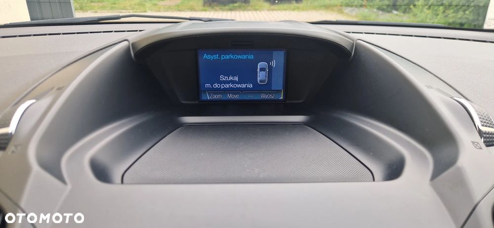 Ford Kuga 2.0 TDCi FWD Titanium - 33