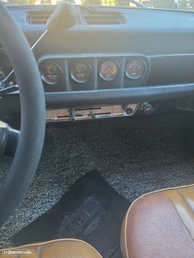 Peugeot 204 - 9