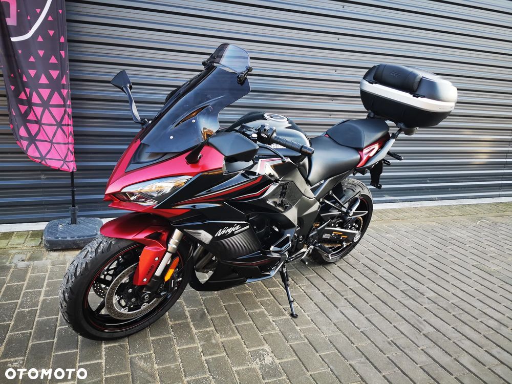 Kawasaki Ninja 1000 SX - 31