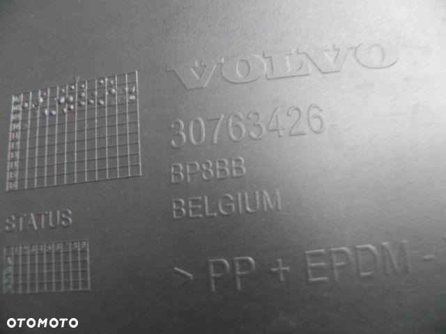 ZDERZAK TYLNY VOLVO XC60 2010r - 14