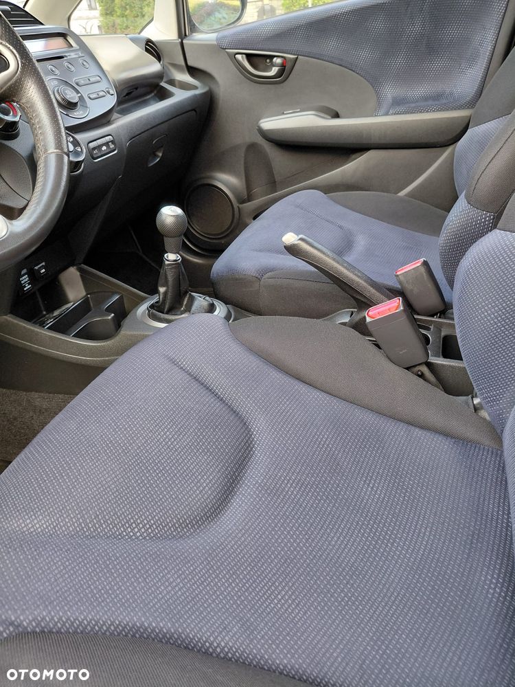 Honda Jazz 1.4 i-VTEC Exclusive - 24