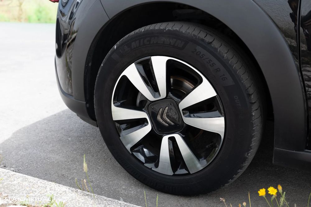 Citroën C3 1.2 PureTech Shine - 16