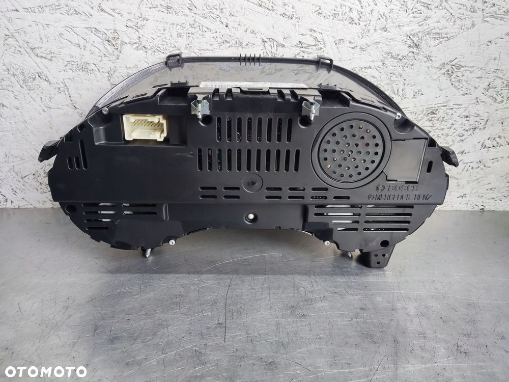 MERCEDES A KLASA W176 ZEGARY LICZNIK TDCI A1769009401 UK - 8