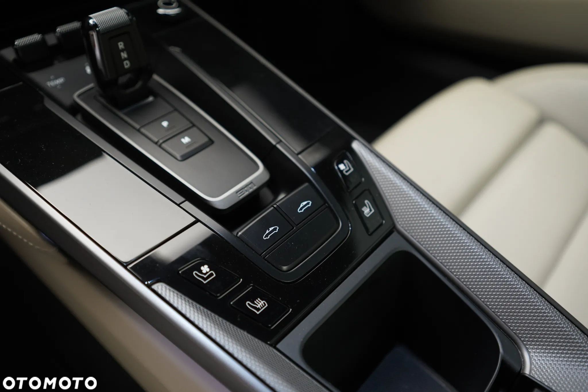 Porsche 911 Targa 4S - 21