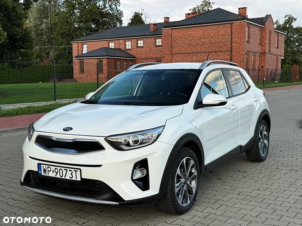Kia Stonic 1.4 L - 8