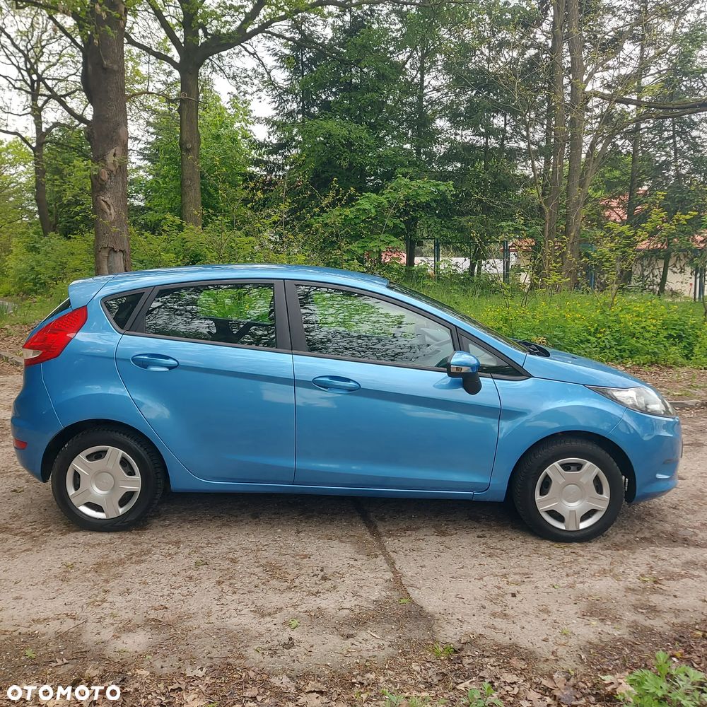 Ford Fiesta 1.25 Ambiente - 9