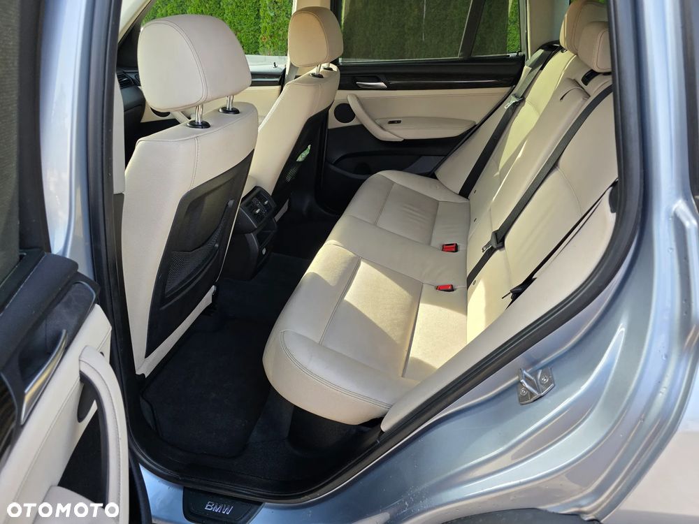 BMW X3 sDrive20i Advantage - 8