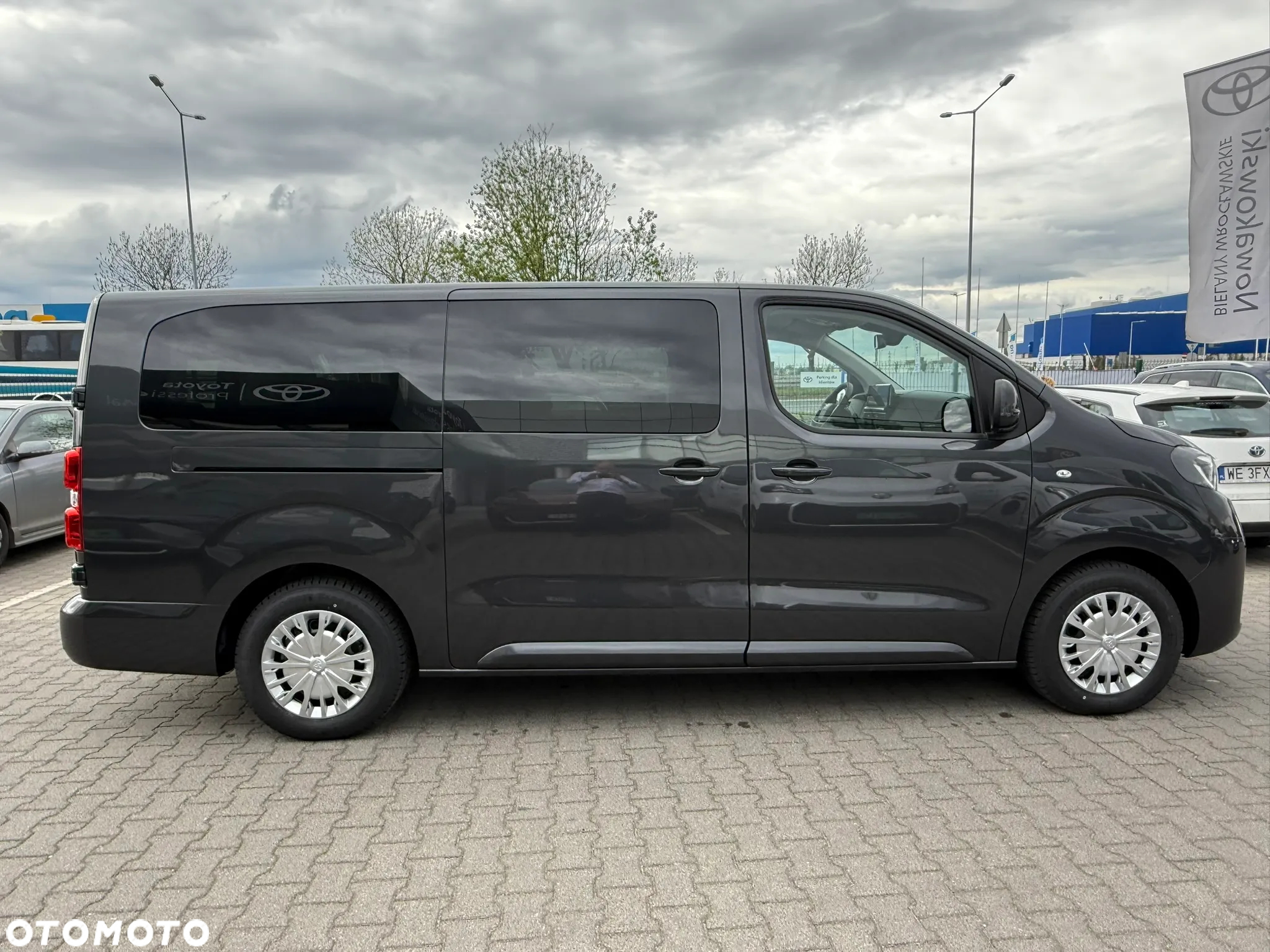 Toyota Proace Verso 2.0 D4-D Long Business - 10