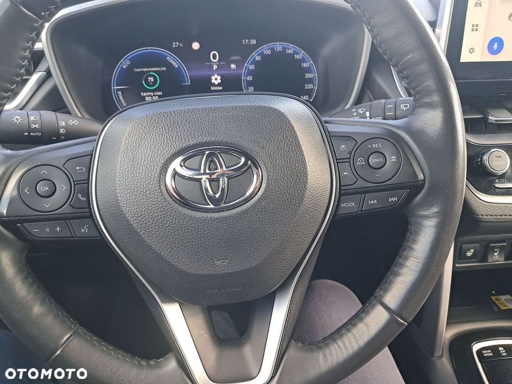 Toyota Corolla Cross - 15