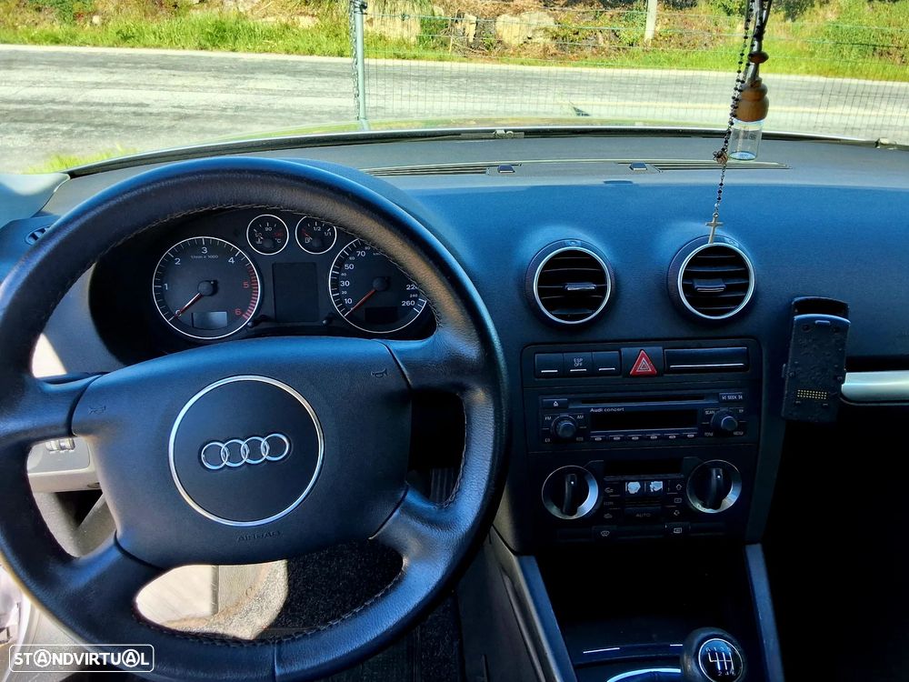 Audi A3 - 8