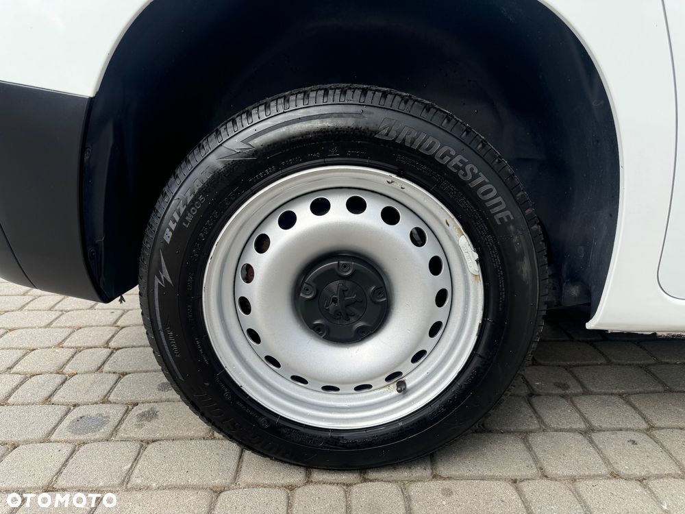 Peugeot Partner - 25
