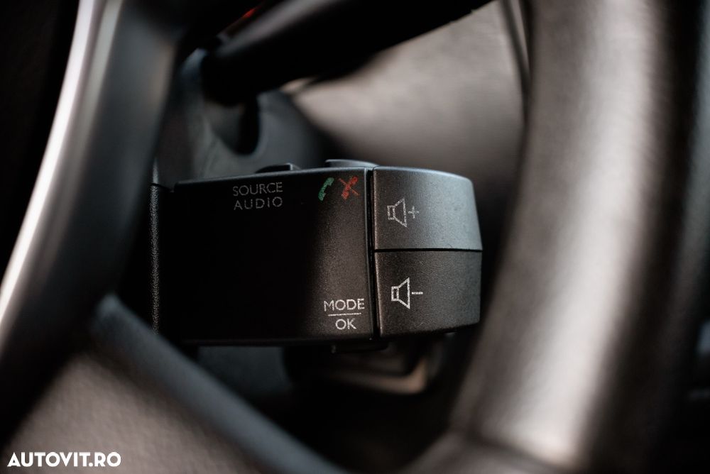 Dacia Dokker 1.5 Blue dCi Laureate - 25