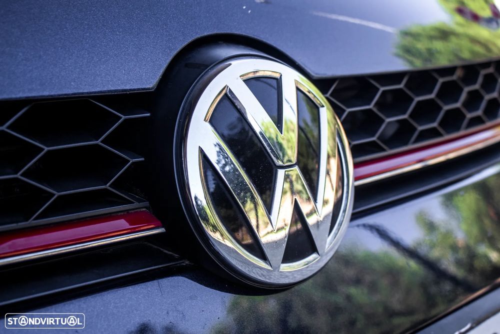 VW Golf 2.0 TSi GTi DSG - 8