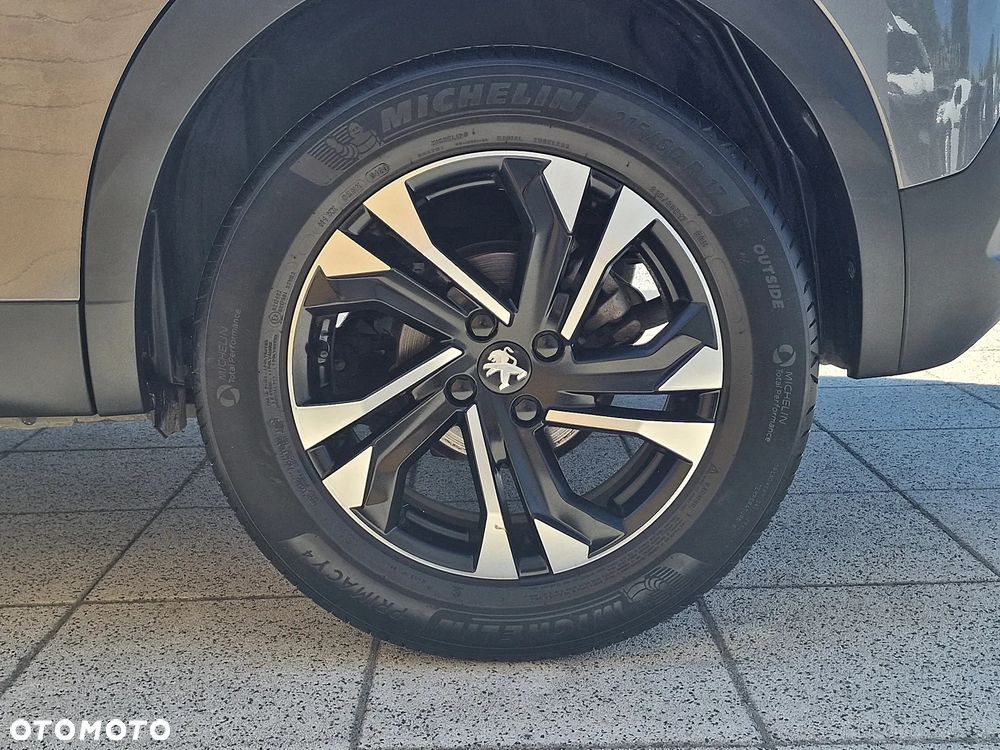 Peugeot 2008 1.2 PureTech Active Pack S&S EAT8 - 23