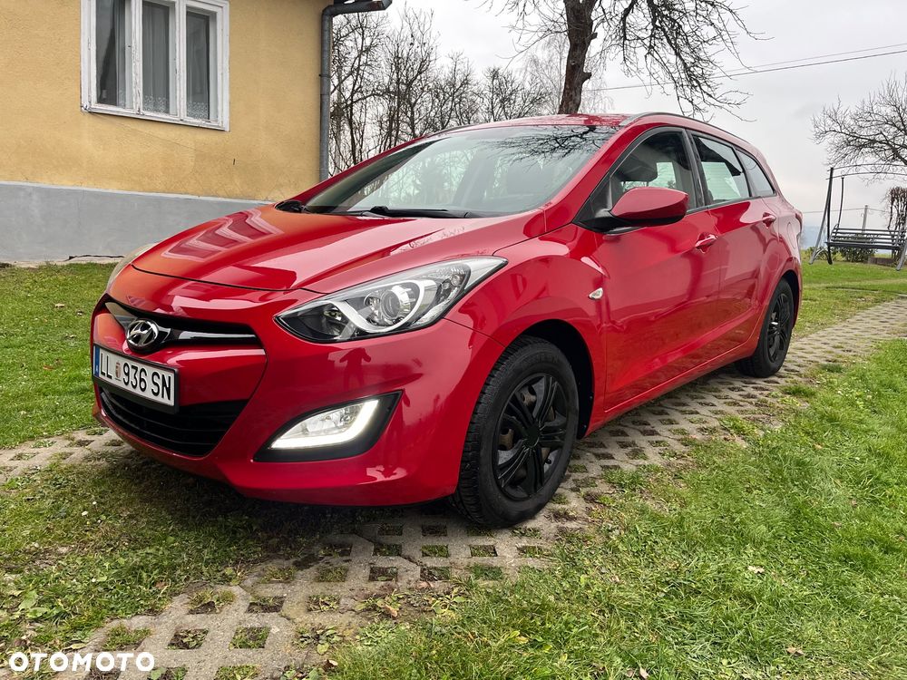 Hyundai i30 i30cw 1.4 Trend - 4