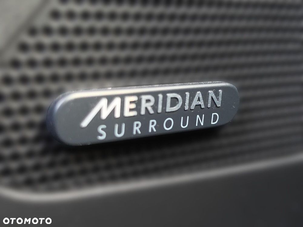 Jaguar F-Pace 5.0 V8 S/C AWD SVR - 15