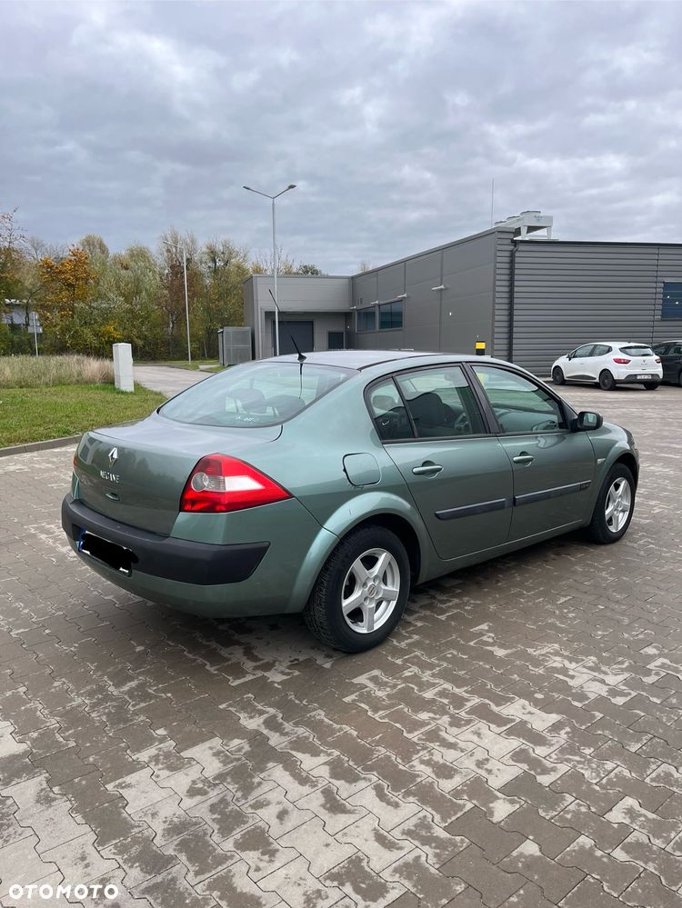 Renault Megane 1.6 Confort Privilege - 5