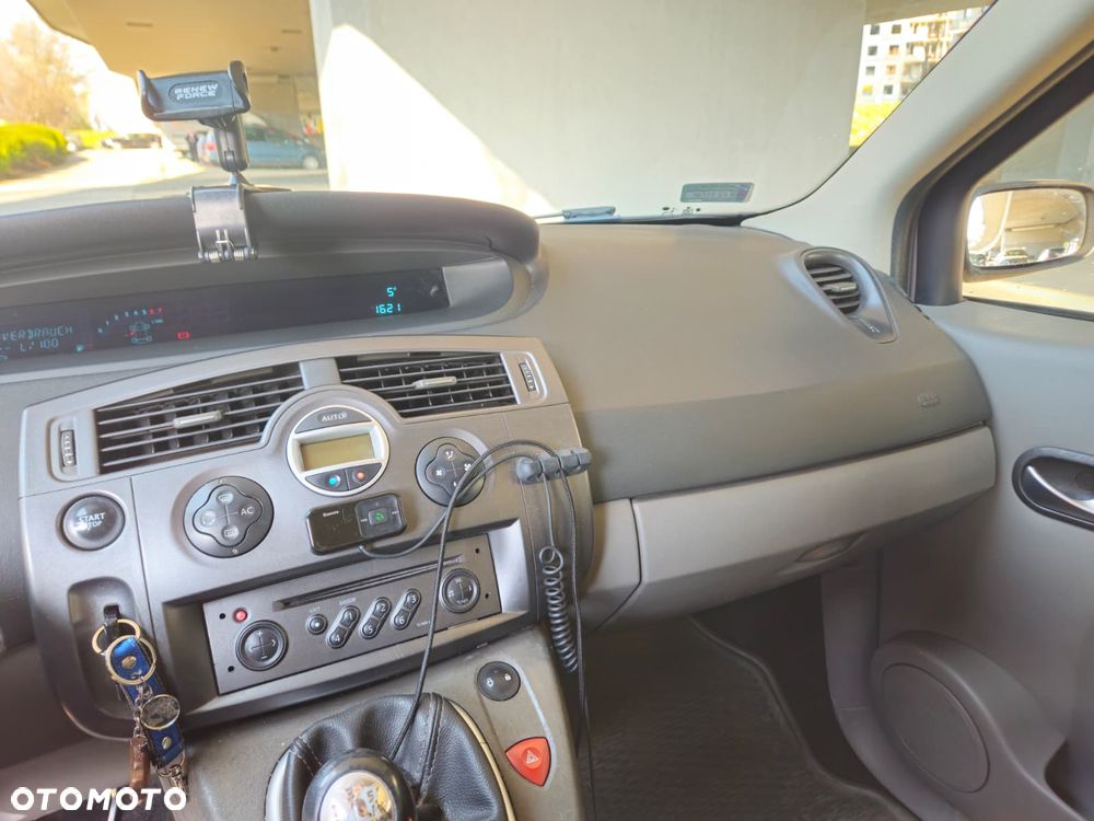 Renault Scenic - 14