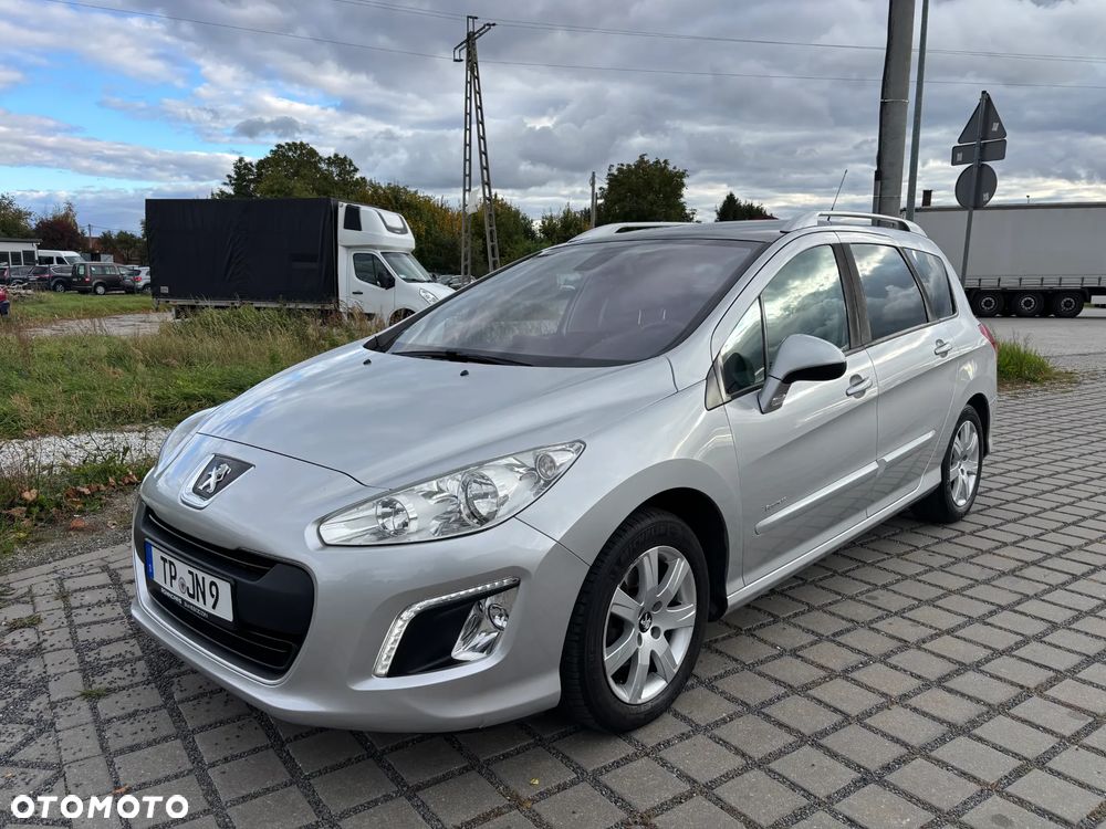 Peugeot 308 e-HDi FAP 115 Stop&Start Business Line Niveau 1 - 3