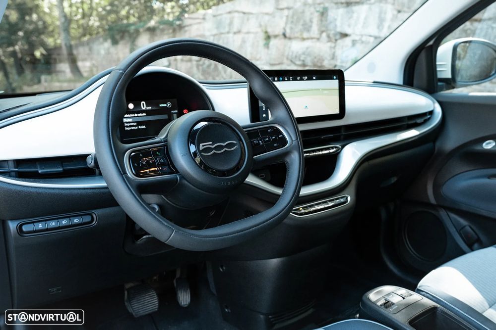 Fiat 500e 42kWh ICON - 12